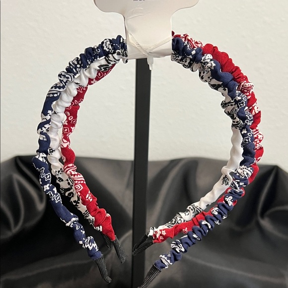 Nicole Miller | Bandanna Hobo Style Headbands - Picture 5 of 7